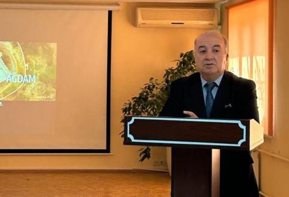 BDU-da elmi mühazirə: Azərbaycan ədəbiyyatı klassiklərinin əsərlərində Novruz