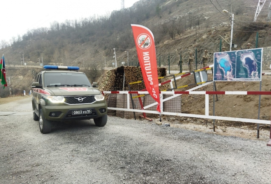 Lachin-Khankendi road: 18 more vehicles of Russian peacekeepers move without hindrance through protest area