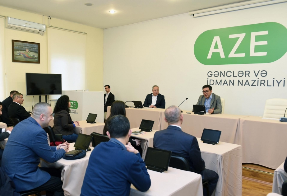 Gənclər təşkilatlarının fəaliyyət istiqamətləri müzakirə olunub