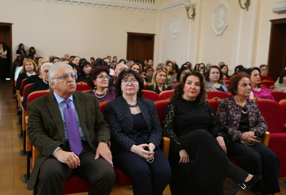 BMA-da kitab təqdimatı -“Azərbaycan ifaçılıq sənəti: tarixin səhifələri”