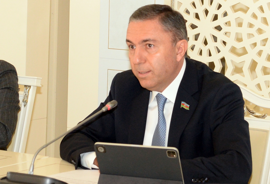 Komitə sədri: İnşaat sektorunda ən mühüm çağırışlardan biri sənədləşmə ilə bağlıdır