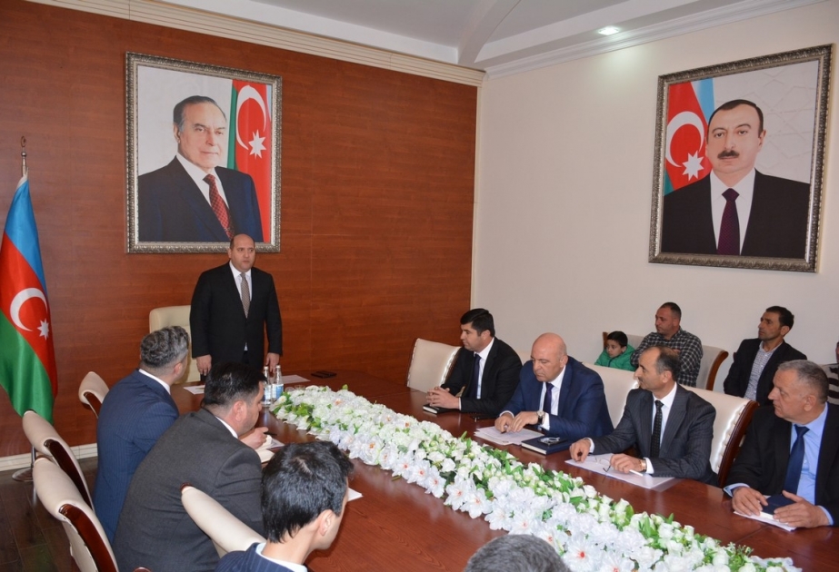 Talış kəndinə köçürüləcək ailələrlə görüş olub