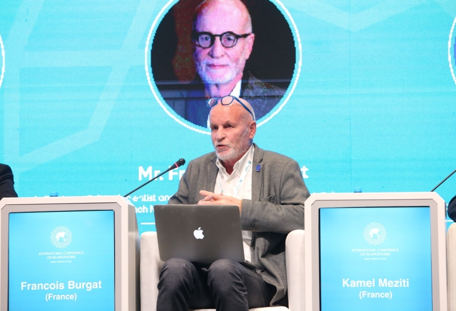 Fransua Burqat: Fransa cəmiyyəti dövlət islamofobiyasına doğru gedir
