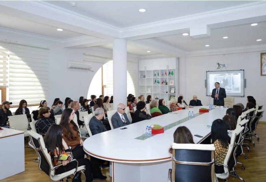 Ədəbiyyat İnstitutunda Xalq yazıçısının oğlu ilə görüş
