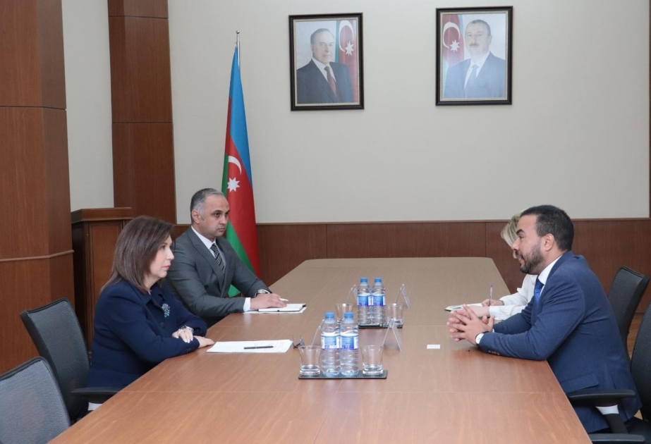 Azerbaiyán y Venezuela discuten la cooperación bilateral