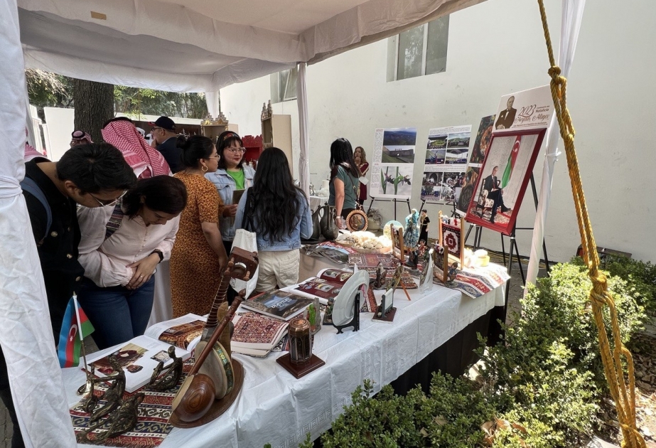 La cultura azerbaiyana y la cocina nacional se presentan en México