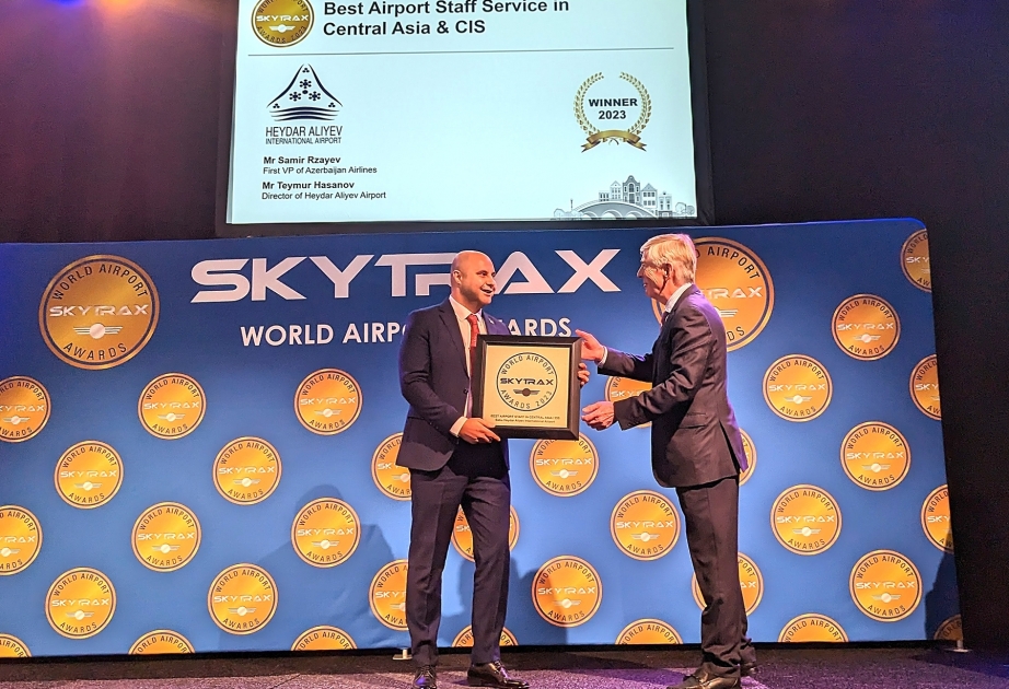 Heydər Əliyev Beynəlxalq Aeroportu növbəti dəfə nüfuzlu “Skytrax” mükafatına layiq görülüb