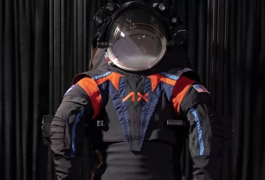 Spacesuit for NASA’s Artemis III moon surface mission debuts