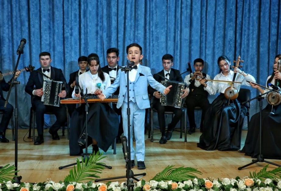 Uşaq Filarmoniyasında “Sədəf” Xalq Çalğı Alətləri Ansamblının konserti olub