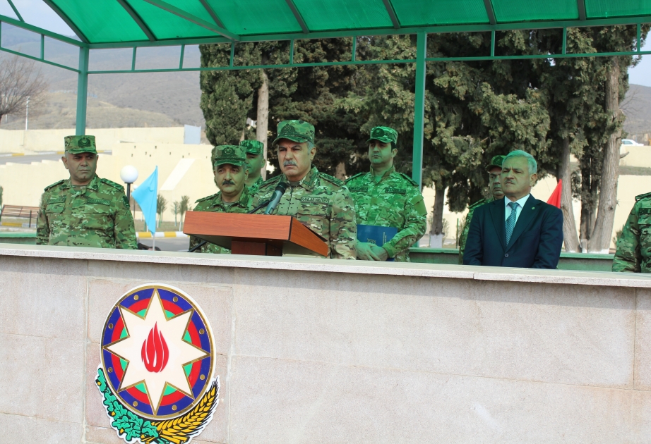 Novruz bayramı ərəfəsində müxtəlif bölgələrdə hərbi qulluqçularla görüş olub