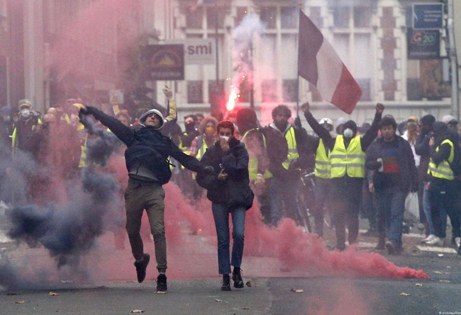 Pressure mounts on Macron after violent unrest over pensions
