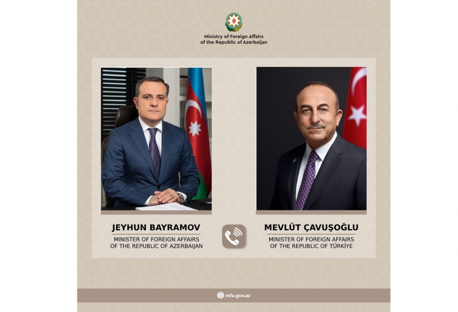 Cancilleres de Azerbaiyán y Türkiye discuten la situación en la región