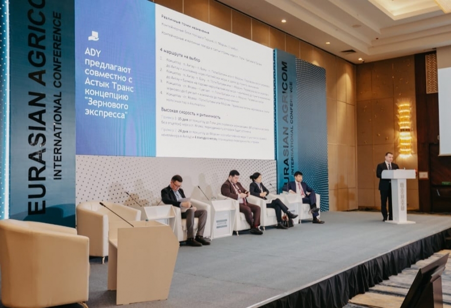 ADY Astanada “Taxıl ekspresi qatarı” layihəsinin təqdimatını keçirib