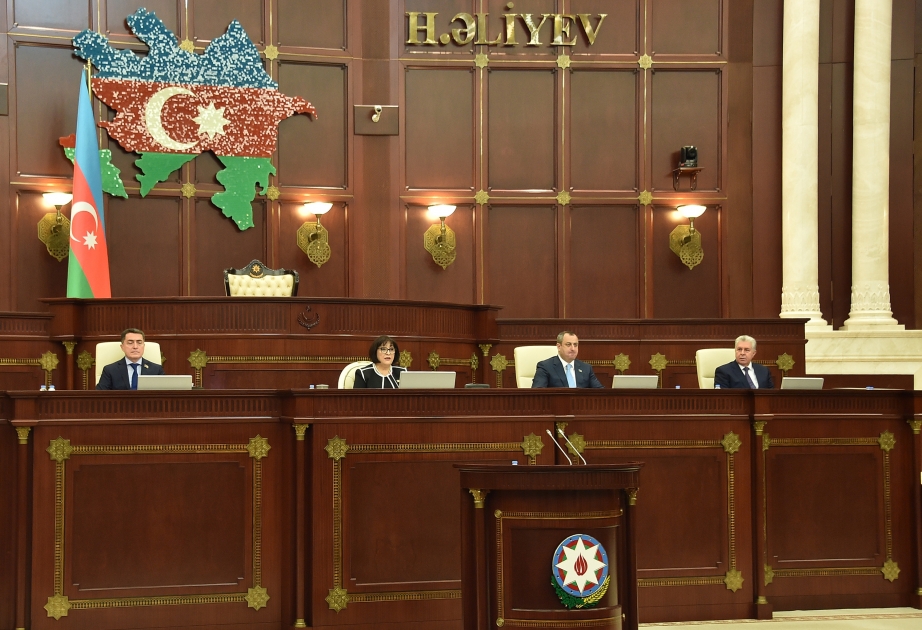 Milli Məclisdə Nazirlər Kabinetinin 2022-ci ildə fəaliyyətinə dair hesabatı dinlənilib YENİLƏNİB