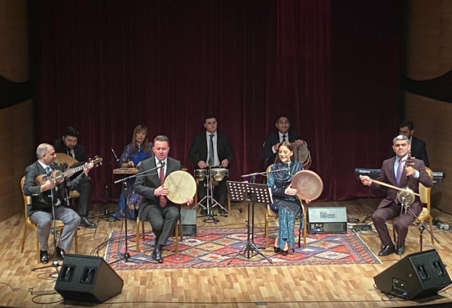 Xalq artisti Arif Babayevin 85 illik yubileyi qeyd olunub