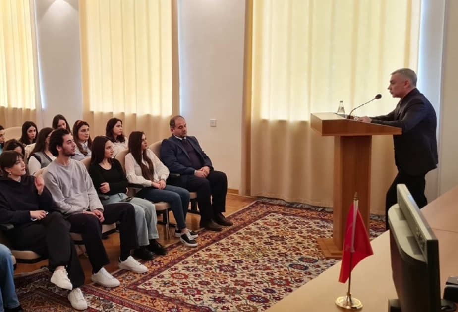 “Əlyazma abidələrinin bərpası: müasir elmi-texniki tərəqqi” -  elmi sessiya