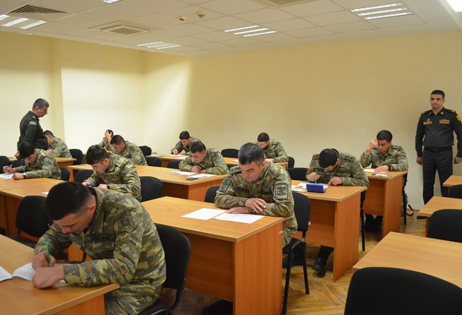 Improvement courses for staff of Azerbaijan Army's personnel bodies end