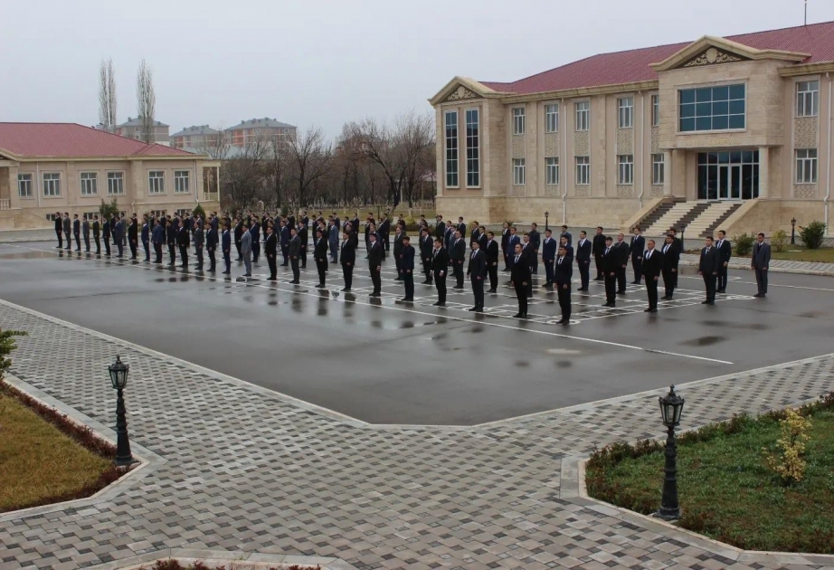 Naxçıvanda sıravi və kiçik rəis heyətinə xidmətə qəbulla bağlı sıra baxışı keçirilib