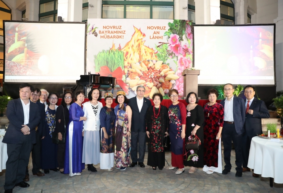 Vyetnamda soydaşlarımızın iştirakı ilə Novruz şənliyi təşkil edilib VİDEO