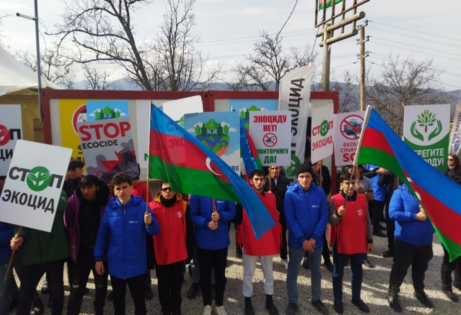Laçın-Xankəndi yolu: Yeni könüllü qrupları aksiyaya dəstək üçün əraziyə gəliblər