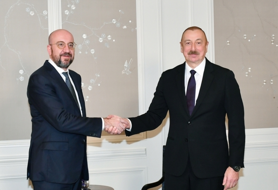 El Presidente del Consejo Europeo llamó por teléfono al Presidente de Azerbaiyán