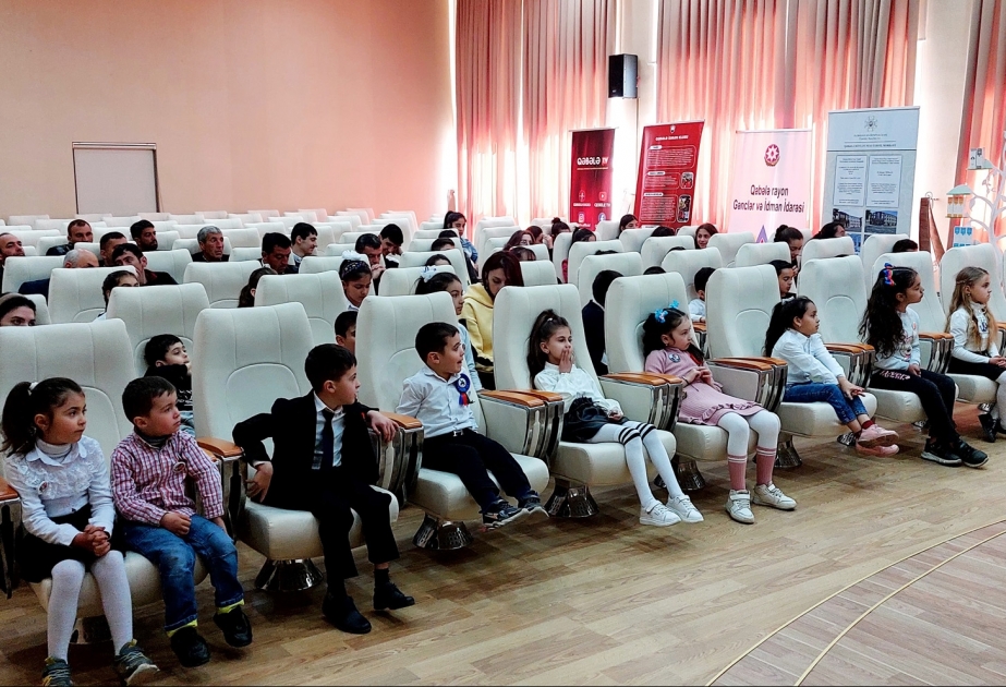 Ulu Öndər hər zaman uşaqlara qayğı ilə yanaşıb
