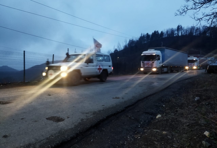 Шесть автомобилей МККК вернулись в Ханкенди