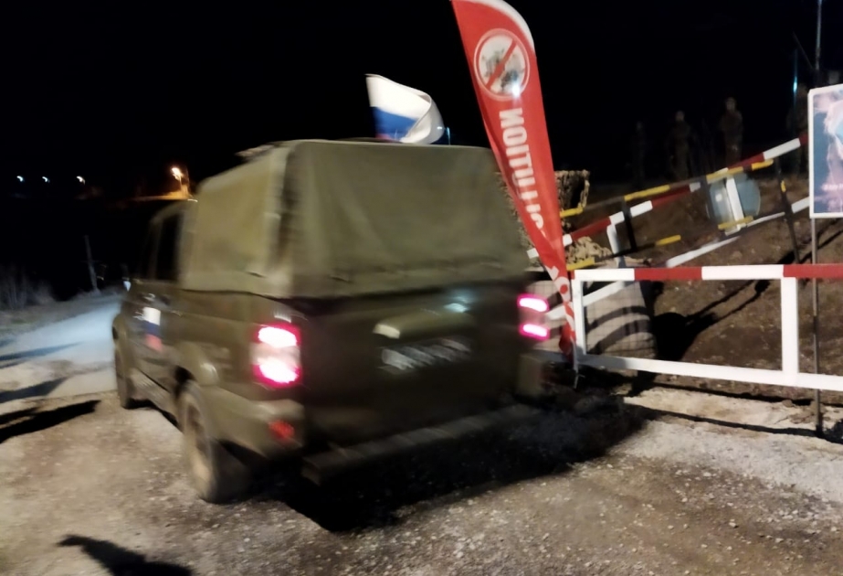 Sülhməramlıların növbəti iki avtomobili aksiya ərazisindən maneəsiz hərəkət edib