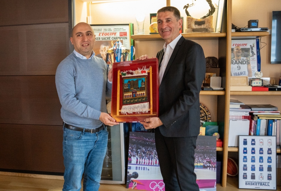 Azərbaycan Basketbol Federasiyasının prezidenti Parisdə fransalı həmkarı ilə görüşüb
