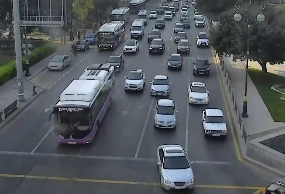 Bakıda hazırda sıxlıq müşahidə edilən yollar