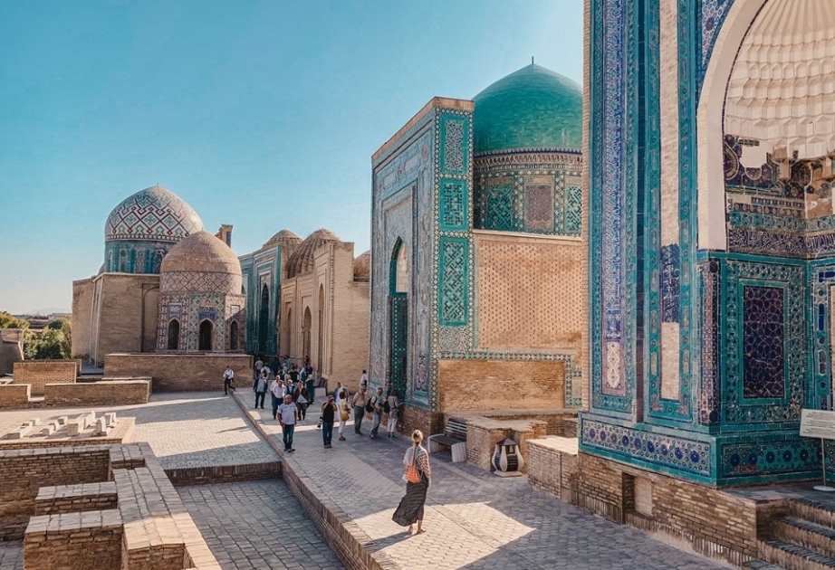В январе-феврале 1,7 тыс. азербайджанских туристов посетили Узбекистан