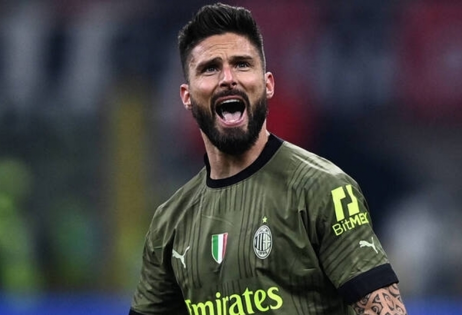 Giroud’s agent meets Milan for contract extension talks