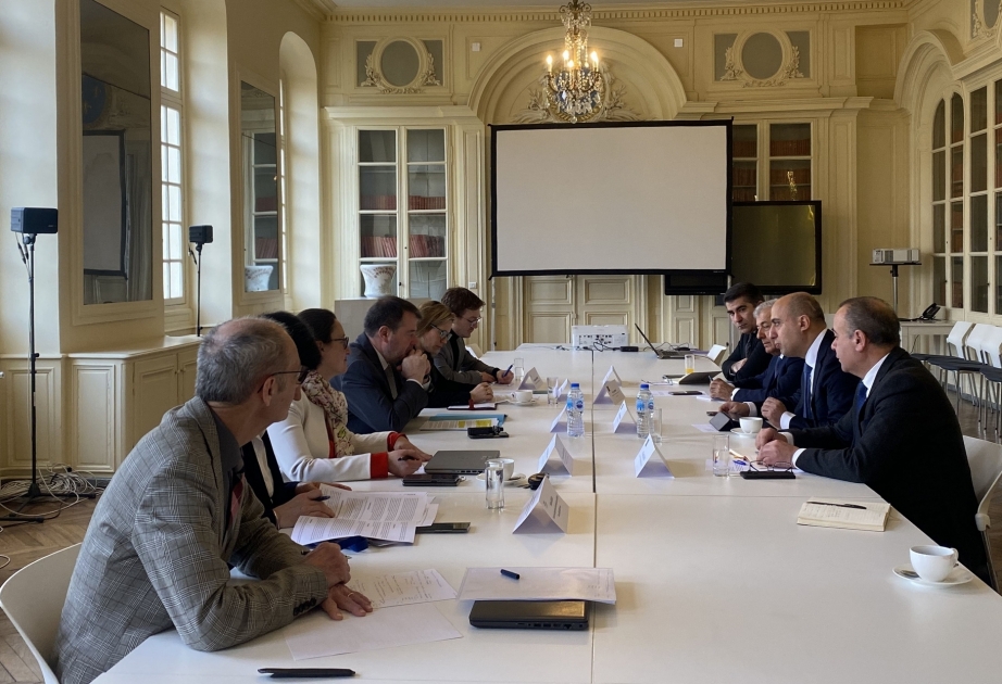 Azerbaijan`s Minister of Science and Education holds a number of meetings in Paris