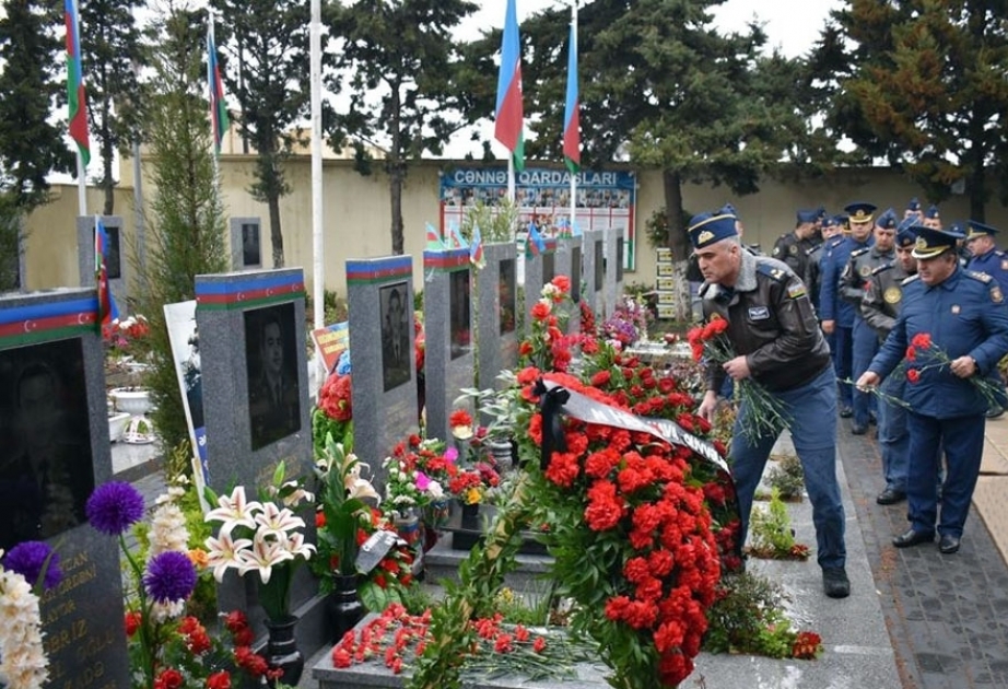 Почтена память шехидов Апрельских боев