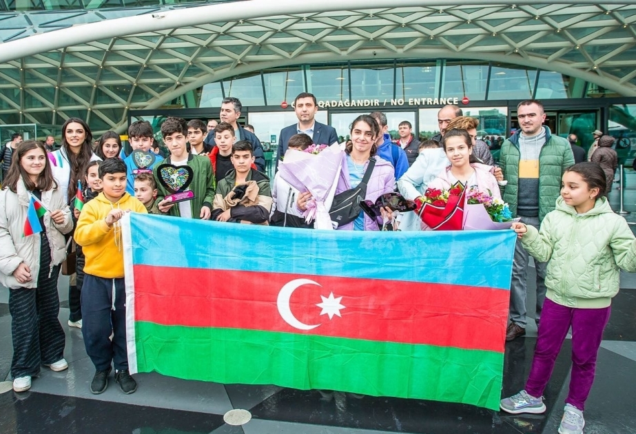 Jugadores de bádminton azerbaiyanos ganan cinco medallas en Israel