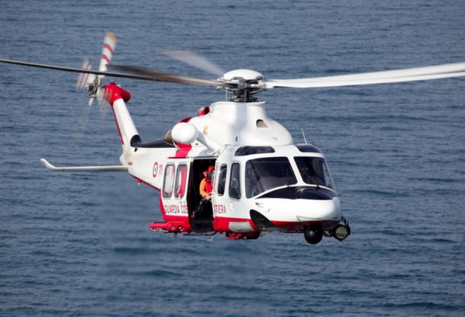 İtaliyanın Lampione adasında köməksiz qalan 32 miqrant helikopterlə xilas edilib