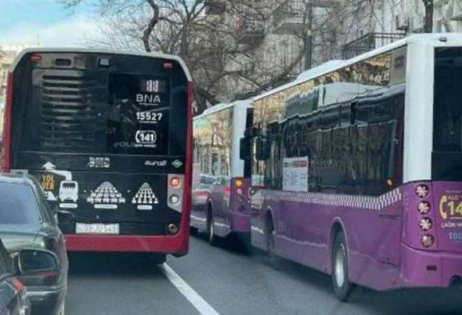 Paytaxtın müxtəlif ərazilərində avtobusların hərəkət intervalında gecikmələr var