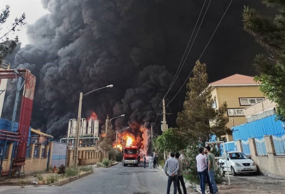 В Иране на заводе по производству бытовой техники произошел пожар