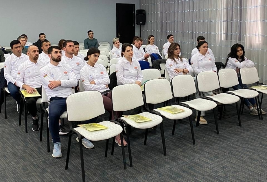 Bakıda atletika üzrə birinci dərəcəli məşqçilərin beynəlxalq seminarına start verilib