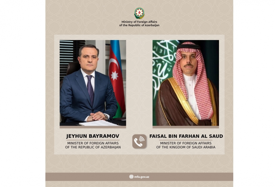 Ministros de Asuntos Exteriores de Azerbaiyán y Arabia Saudí mantienen una conversación telefónica
