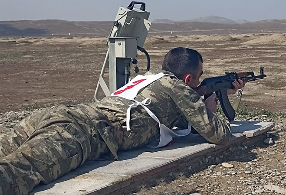 Azərbaycan Ordusunda hərbiləşdirilmiş kros birinciliyi keçirilib
