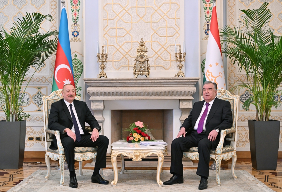 الرئيس إلهام علييف: متأكد من أن العلاقات بين أذربيجان وطاجيكستان لها مستقبل جيد