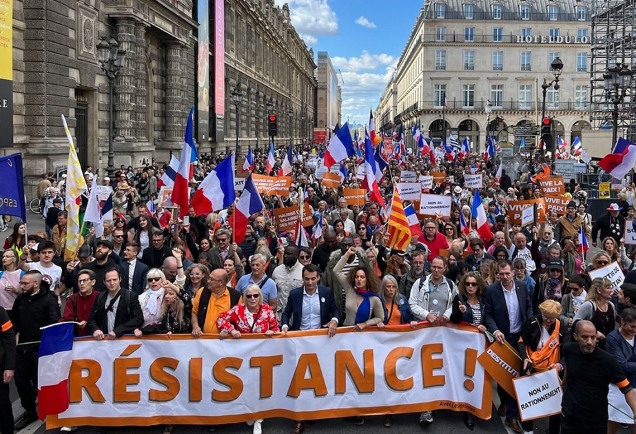 В акциях, которые пройдут завтра во Франции, ожидается участие 800 тысяч человек