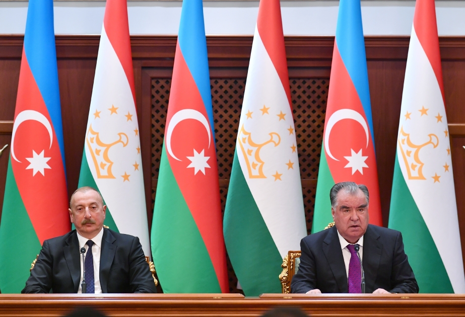 Emomali Rahmon : Le mois prochain nous célébrerons le 100e anniversaire de la naissance d’Heydar Aliyev au Tadjikistan