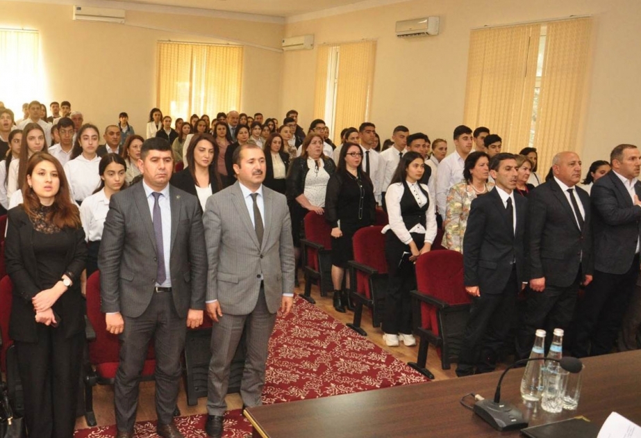 “Heydər Əliyev və müstəqil Azərbaycan dövlətçiliyi” mövzusunda akademik seminar keçirilib