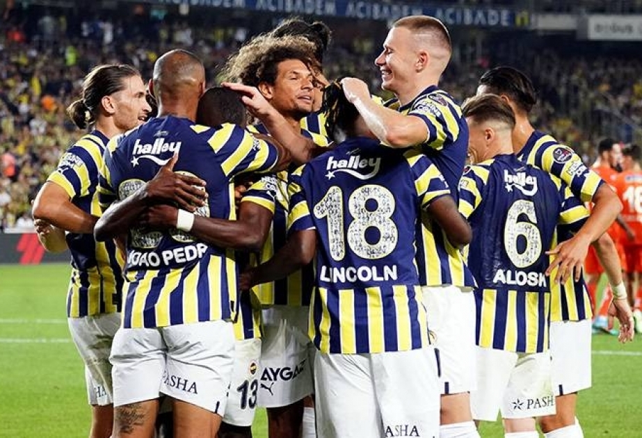“Fənərbağça” Türkiyə kuboku yarışlarının yarımfinal mərhələsinə vəsiqə qazanıb