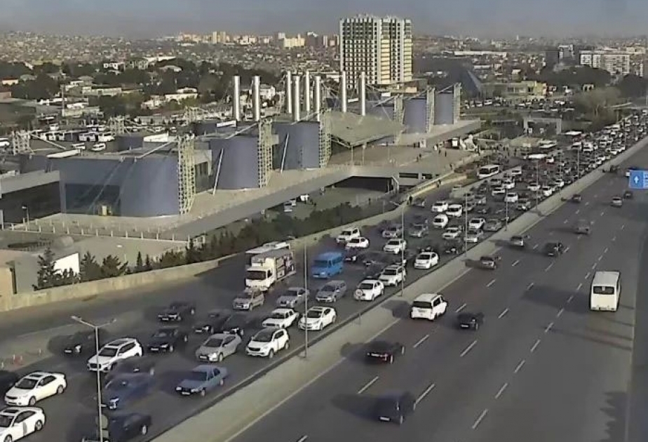 Bakıda hazırda sıxlıq müşahidə edilən yollar