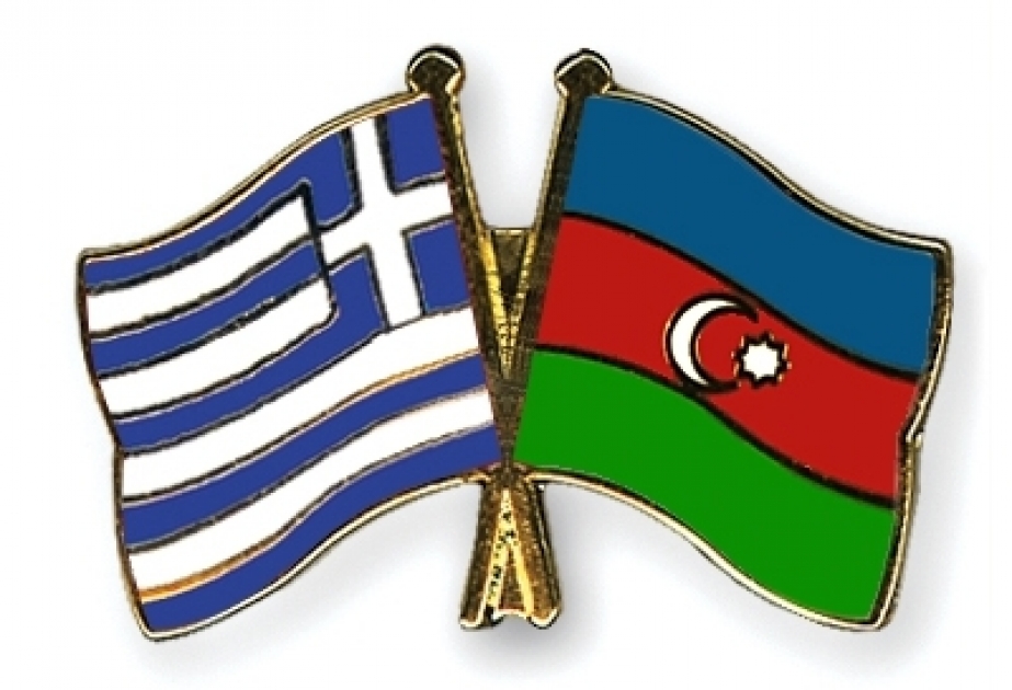 الرئيس علييف يعفي سفير البلد لدى اليونان

