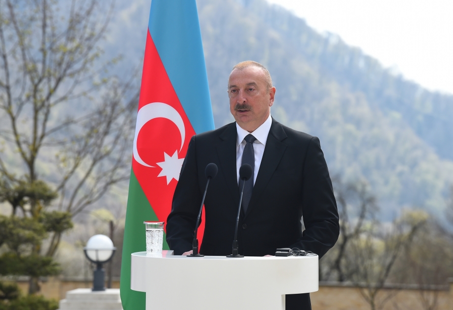 President Ilham Aliyev: Azerbaijani company SOCAR successfully operates in Georgia