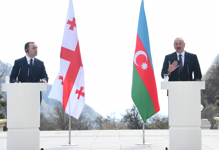 El Presidente: ”El conocimiento de interesantes lugares históricos de Georgia y Azerbaiyán hace que nuestra amistad sea aún más fuerte”